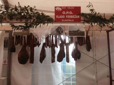 ferbezar0004
